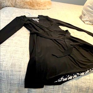 White House black market -dress -reversible